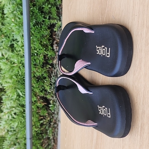 FloJos Josie Black/Pink Flip Flips Womens Size 11 - Picture 4 of 12